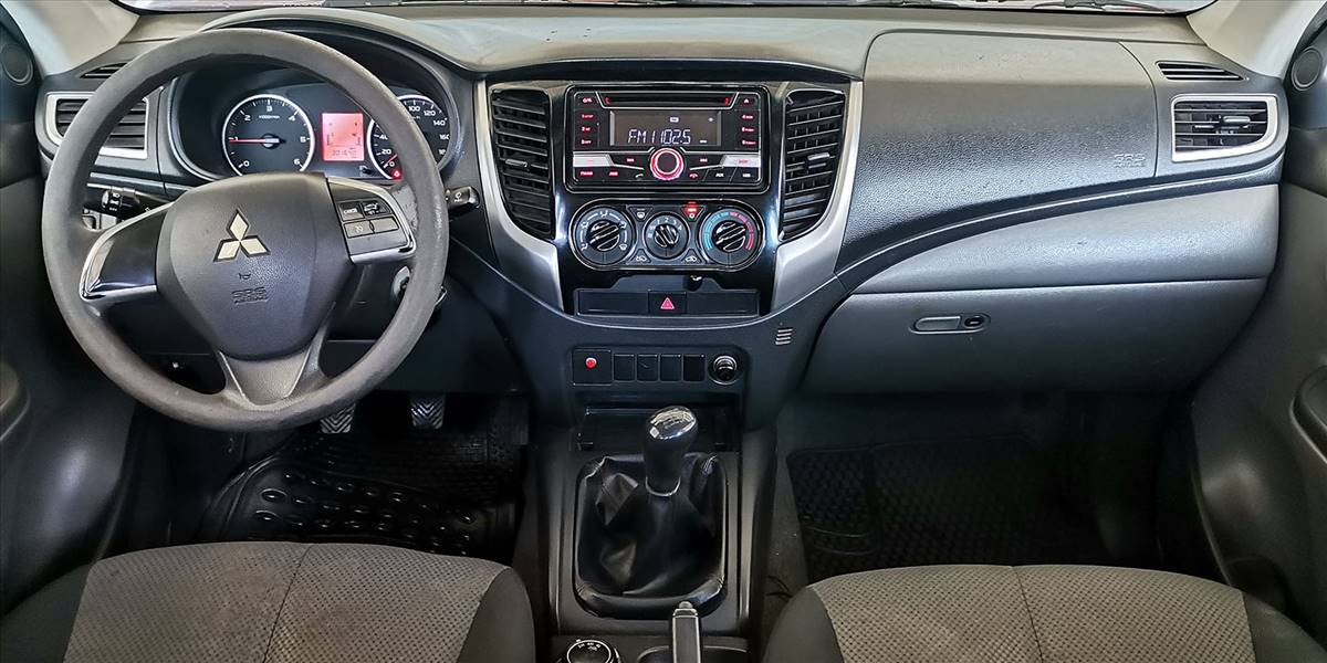 MITSUBISHI L200 KATANA CRT - Imagen 10