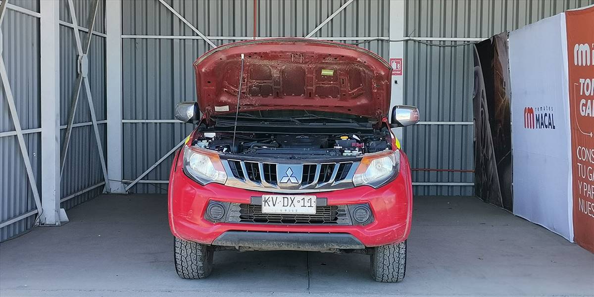 MITSUBISHI L200 KATANA CRT - Imagen 18