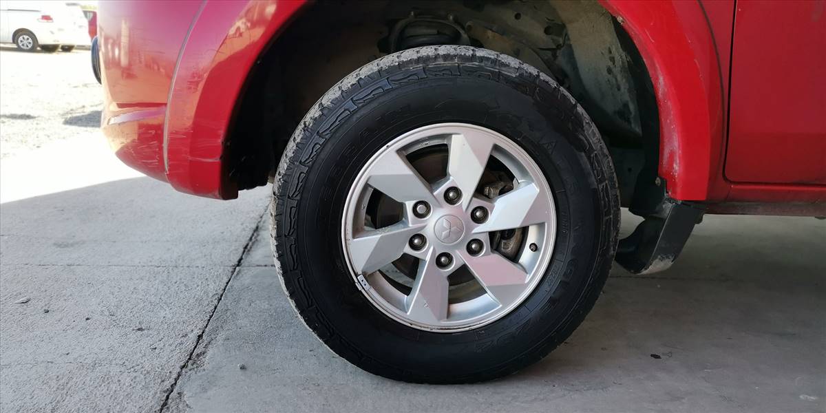 MITSUBISHI L200 KATANA CRT - Imagen 21