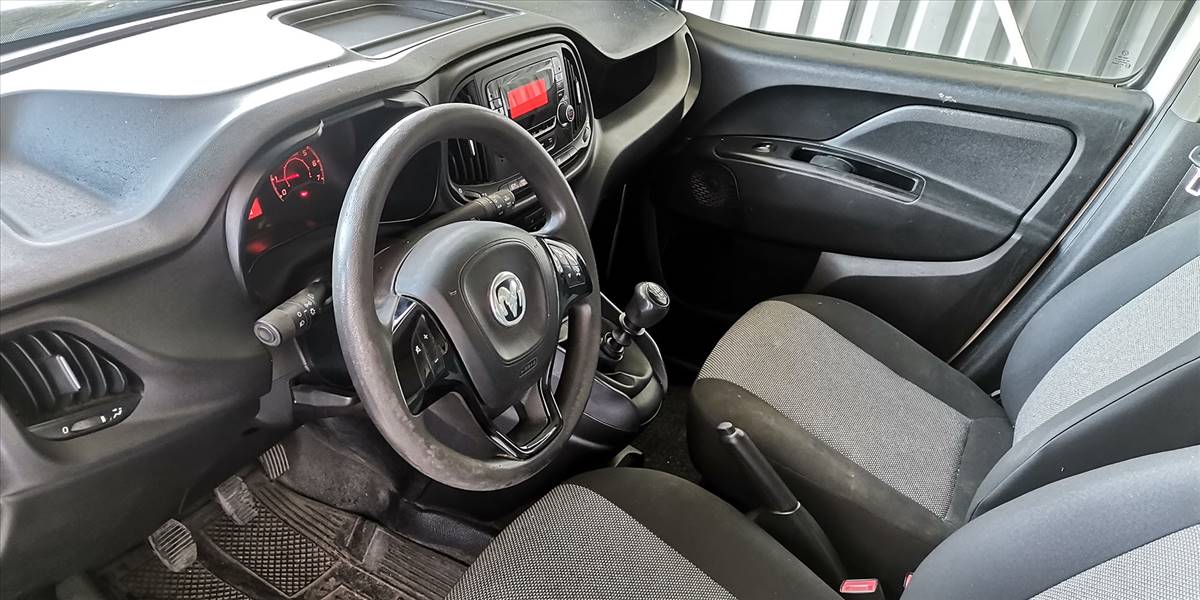 RAM VAN 1000 CARGO XL 1.6 - Imagen 24