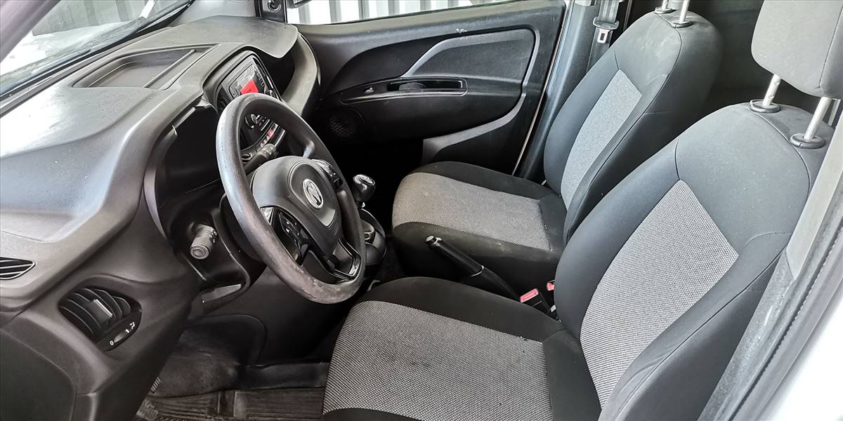 RAM VAN 1000 CARGO XL 1.6 - Imagen 28