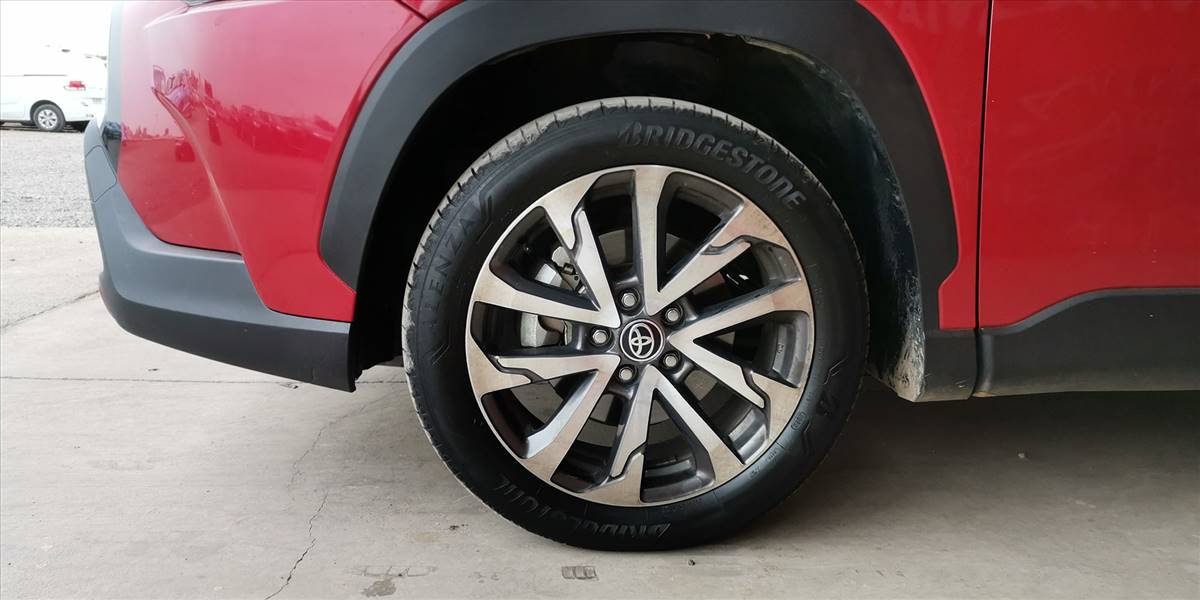TOYOTA COROLLA CROSS 2.0 AUT - Imagen 18