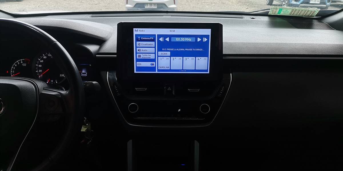 TOYOTA COROLLA CROSS 2.0 AUT - Imagen 23