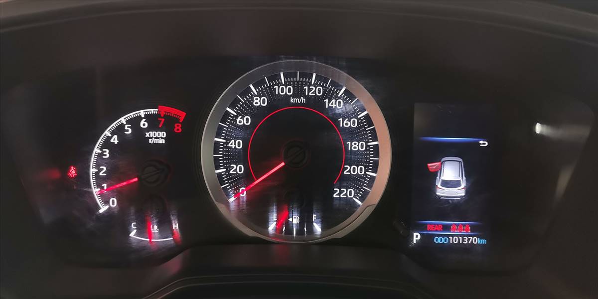 TOYOTA COROLLA CROSS 2.0 AUT - Imagen 24