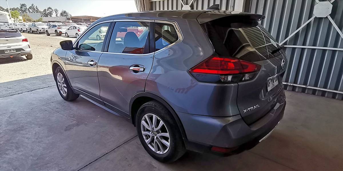 NISSAN X TRAIL 2.5 AUT - Imagen 10