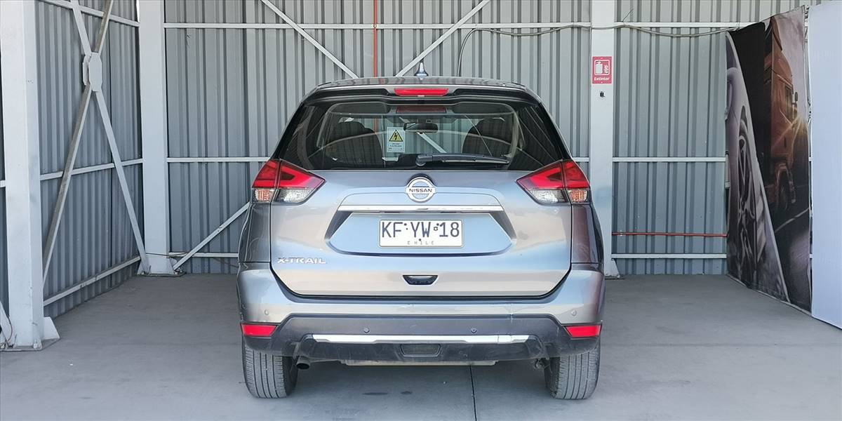 NISSAN X TRAIL 2.5 AUT - Imagen 12