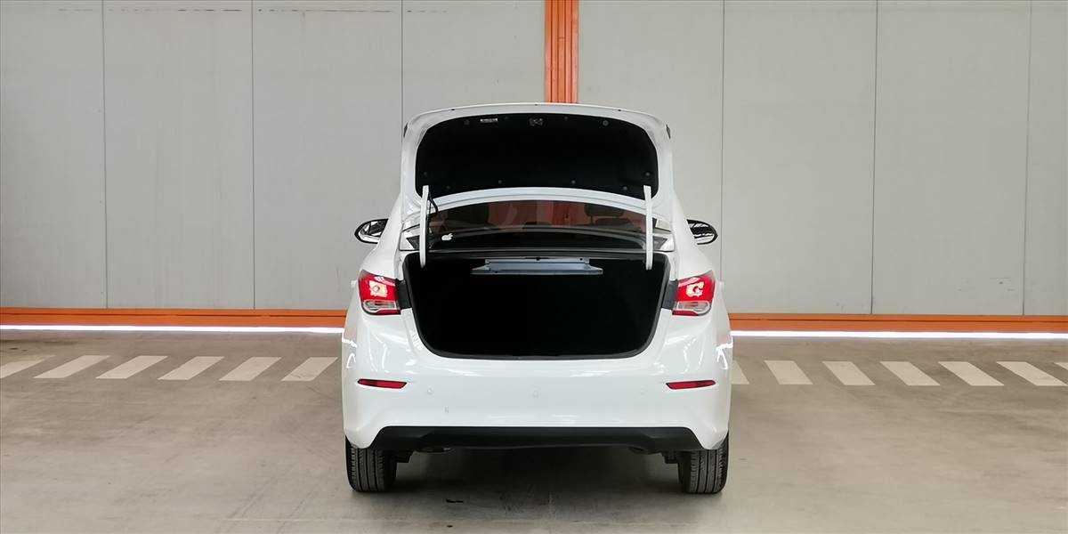 CHANGAN ALSVIN LUXURY 1.4 - Imagen 13