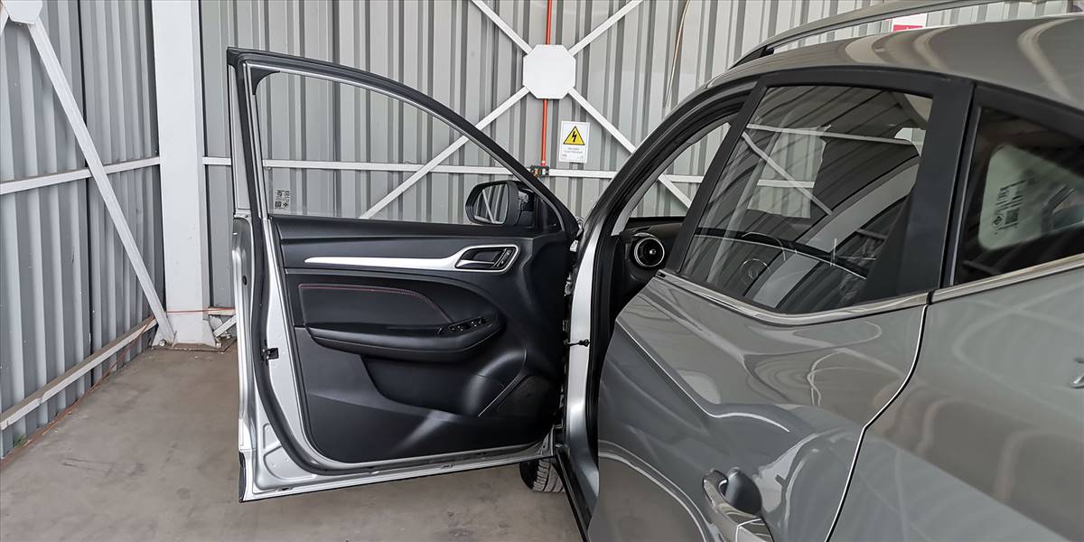 MG ZX 1.3T AUT - Imagen 30