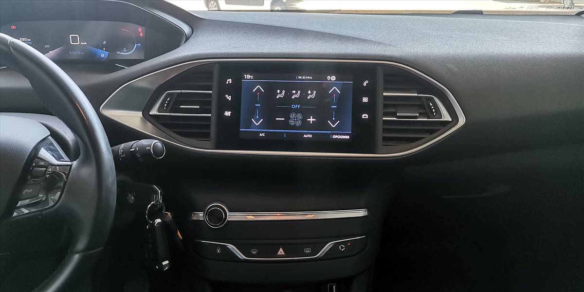 PEUGEOT 308 PURETECH HB OTTO 1.2 - Imagen 23