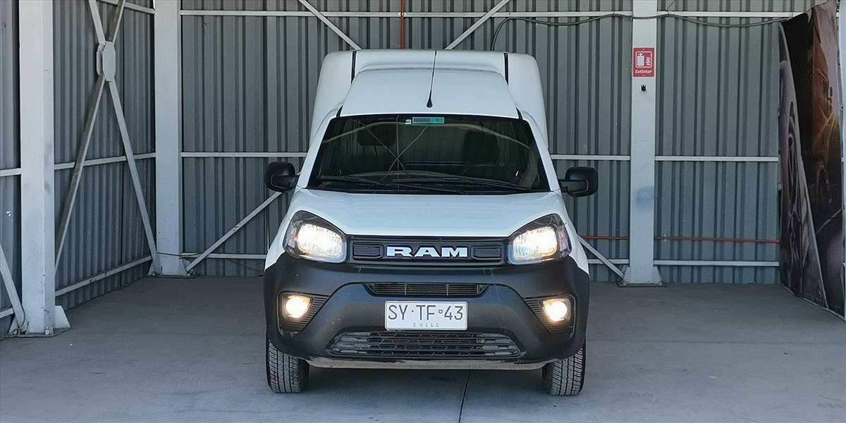 RAM VAN 700 RAPID 1.4 - Imagen 10