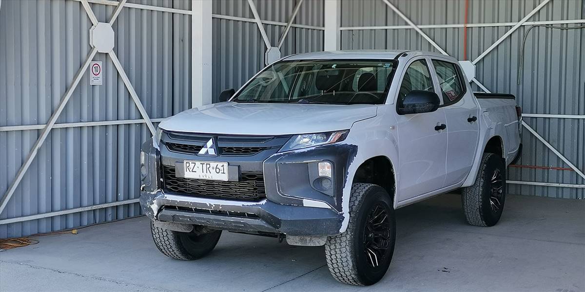 MITSUBISHI L200 WORK CR 2.5 - Imagen 3