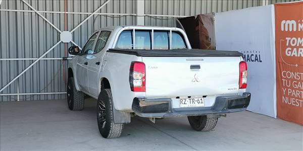 MITSUBISHI L200 WORK CR 2.5 - Imagen 11