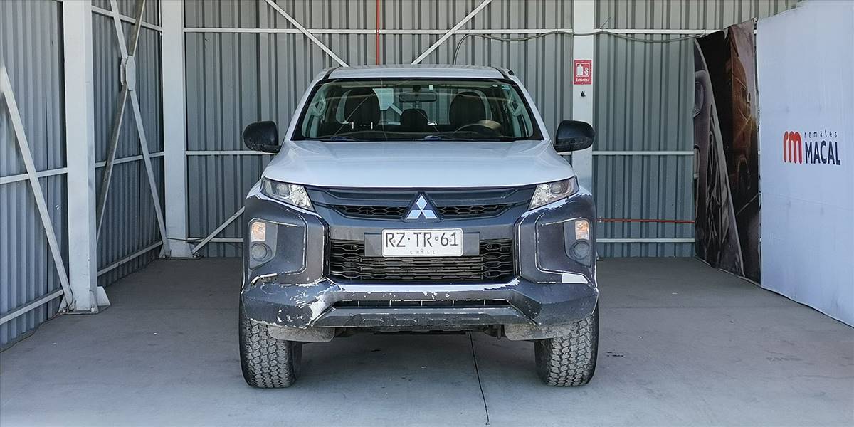 MITSUBISHI L200 WORK CR 2.5 - Imagen 12