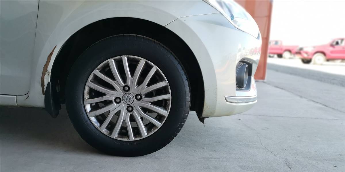 SUZUKI DZIRE SEDAN 1.2 - Imagen 17