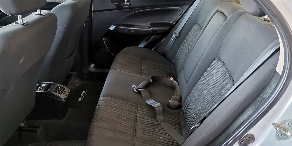 SUZUKI DZIRE SEDAN 1.2 - Imagen 26