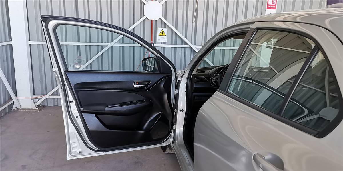 SUZUKI DZIRE SEDAN 1.2 - Imagen 27
