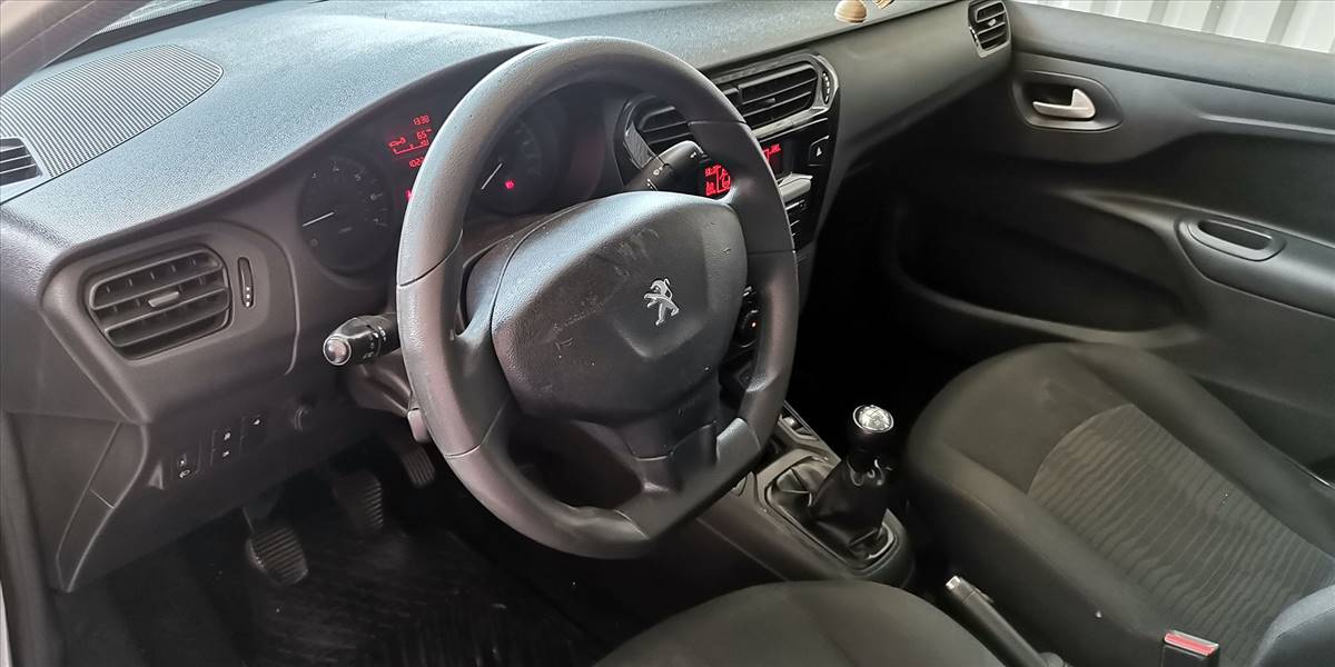 PEUGEOT 301 HDI 92HP 1.6 - Imagen 24