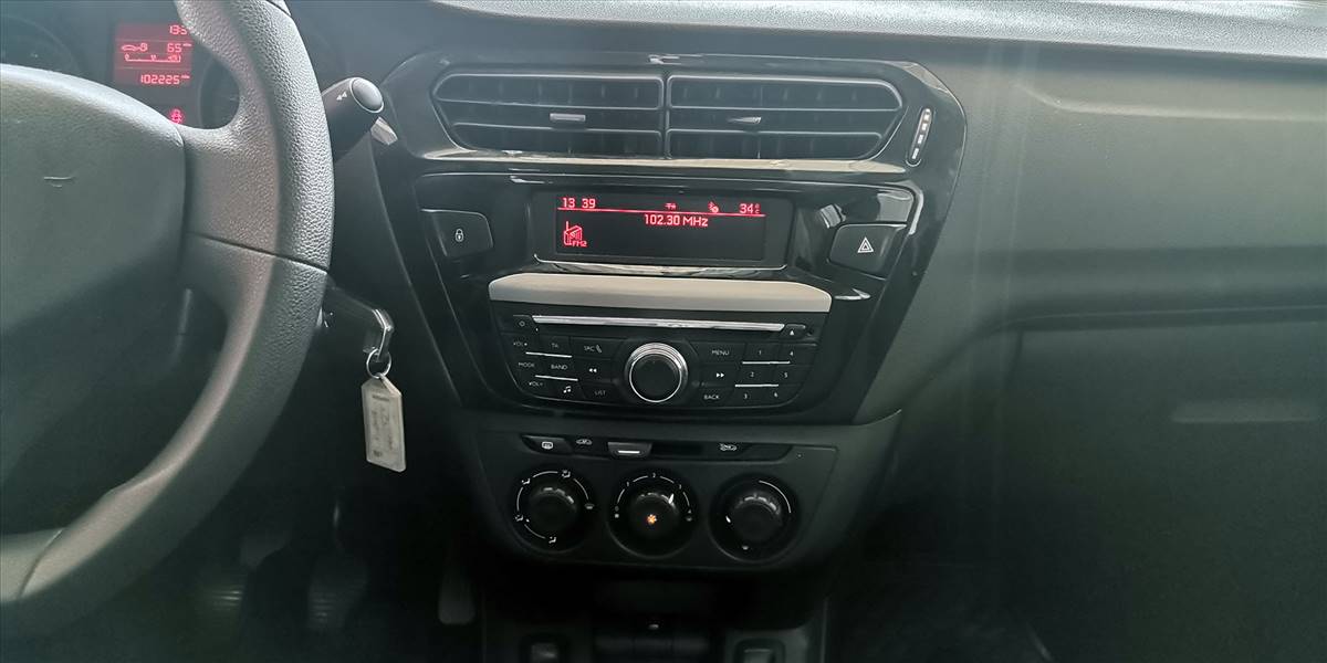 PEUGEOT 301 HDI 92HP 1.6 - Imagen 26