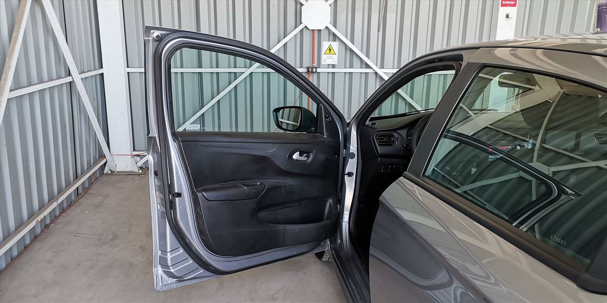PEUGEOT 301 HDI 92HP 1.6 - Imagen 30