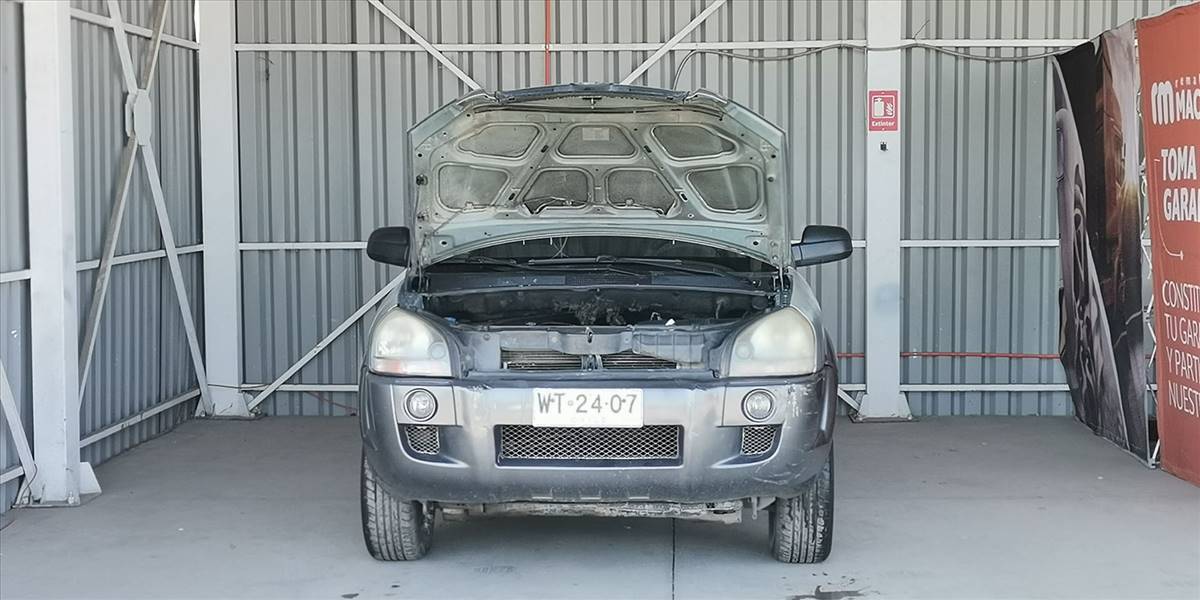 HYUNDAI TUCSON GL 2.0 - Imagen 61