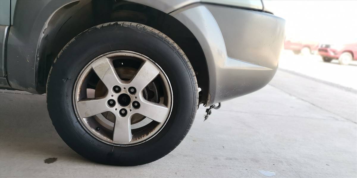 HYUNDAI TUCSON GL 2.0 - Imagen 74