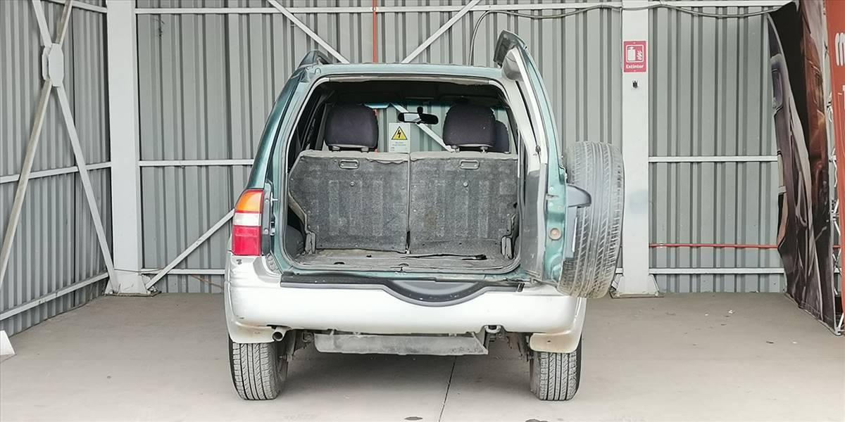 SUZUKI GRAND NOMADE - Imagen 15