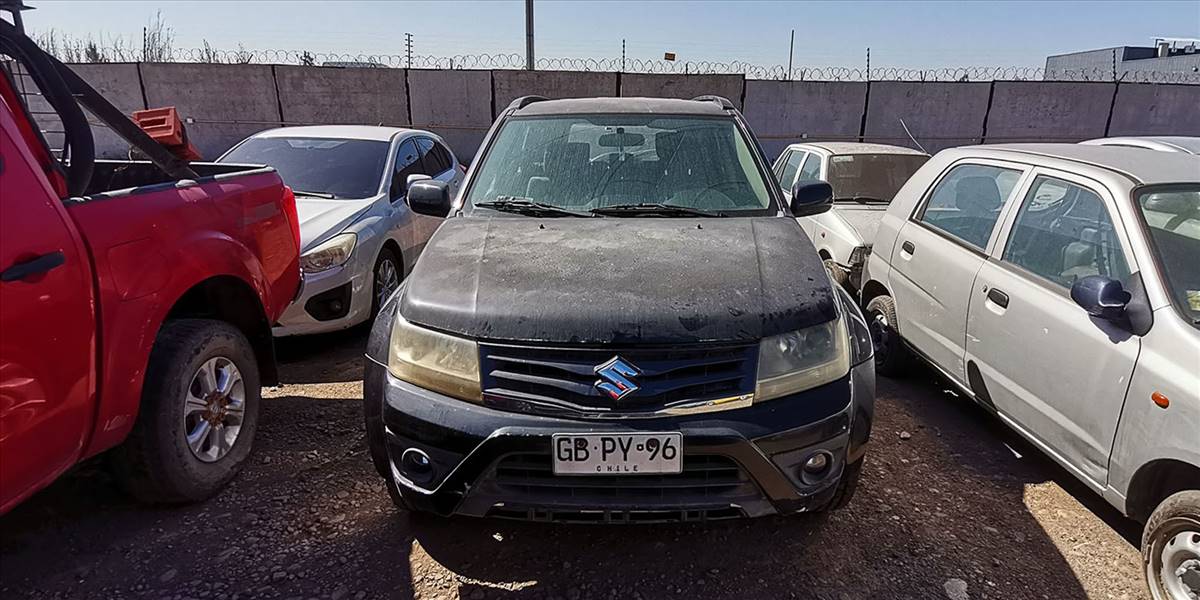 SUZUKI GRAND NOMADE GLX SPORT 2.4 - Imagen 26