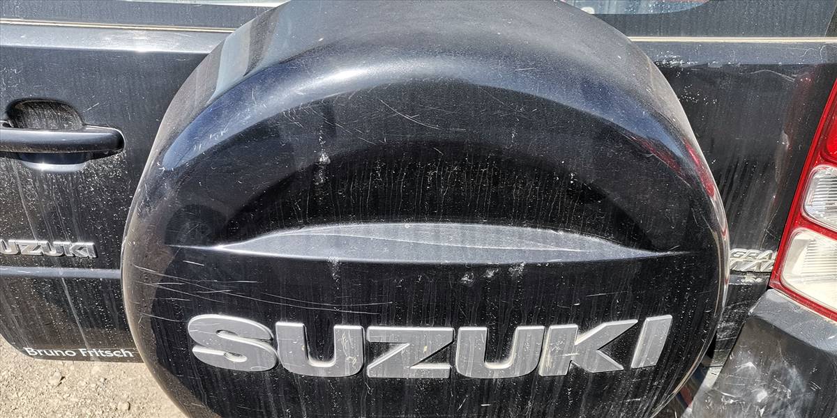 SUZUKI GRAND NOMADE GLX SPORT 2.4 - Imagen 45