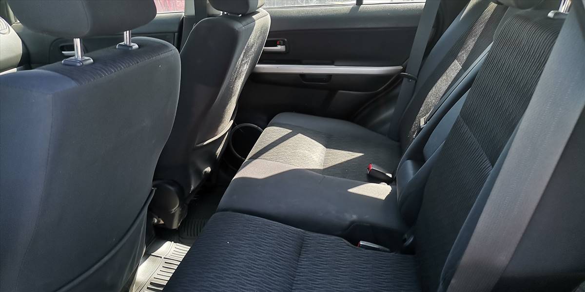 SUZUKI GRAND NOMADE GLX SPORT 2.4 - Imagen 64