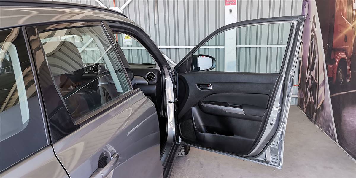 SUZUKI VITARA II GLS 1.6 - Imagen 28