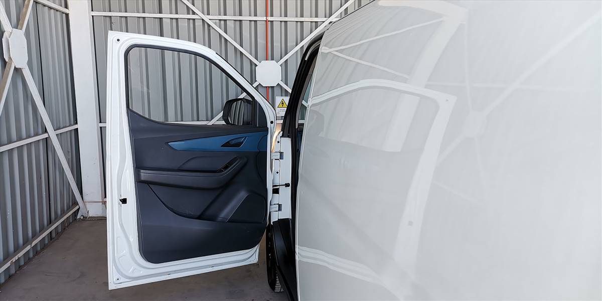 MAXUS EV30 AUT - Imagen 47