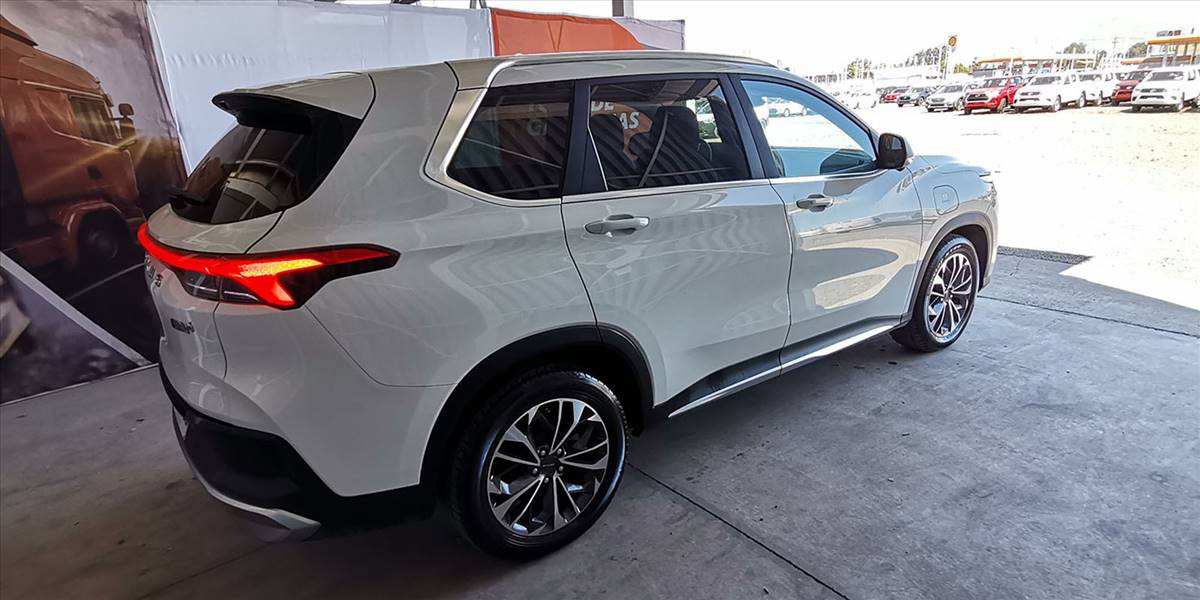 MAXUS EUNIQ 6 - Imagen 11