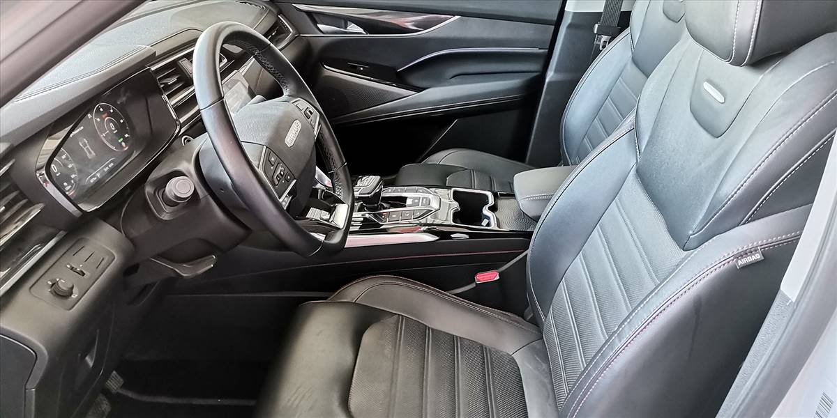 MAXUS EUNIQ 6 - Imagen 26