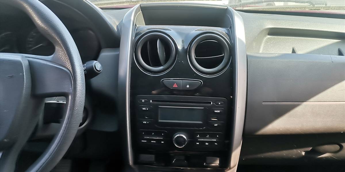 RENAULT DUSTER EXPRESSION 1.6 - Imagen 21
