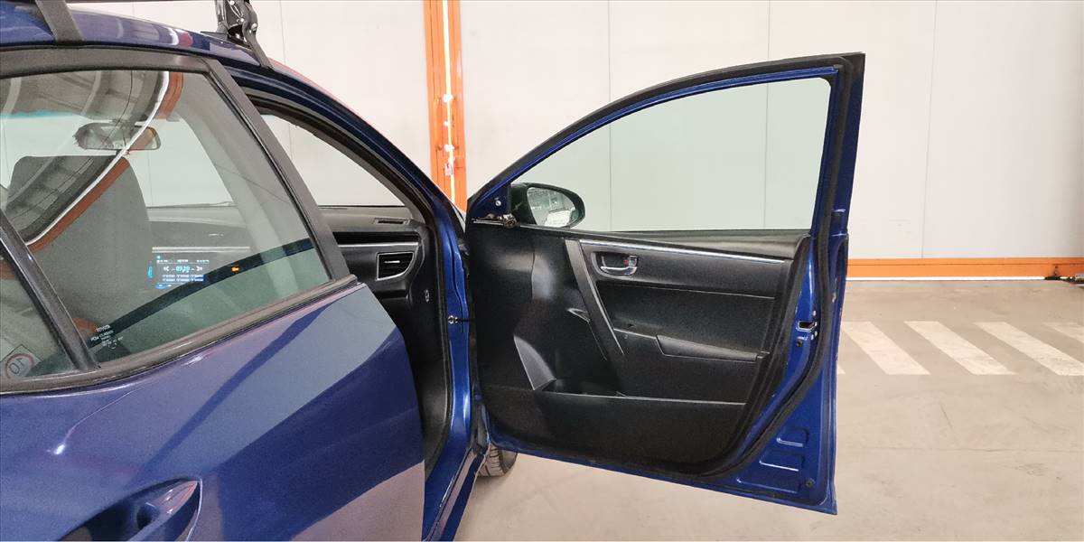 TOYOTA COROLLA SPORT 1.8 AUT - Imagen 27