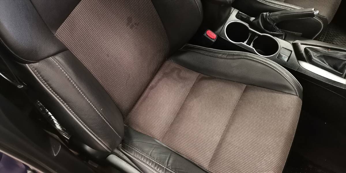 TOYOTA COROLLA SPORT 1.8 AUT - Imagen 42