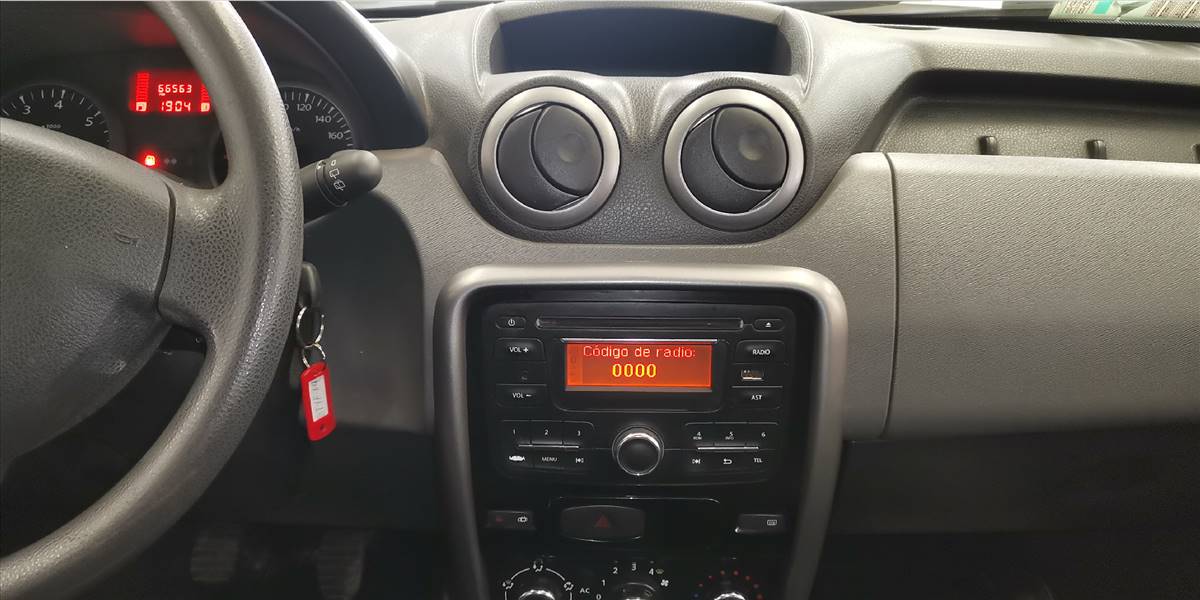 RENAULT DUSTER EXPRESSION 1.6 - Imagen 20