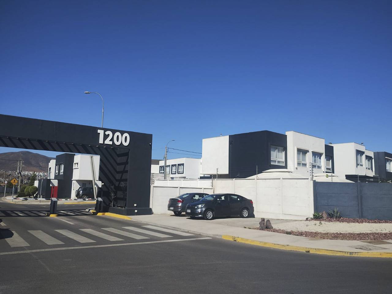 Av. Costanera Sur 1200 - Imagen 1