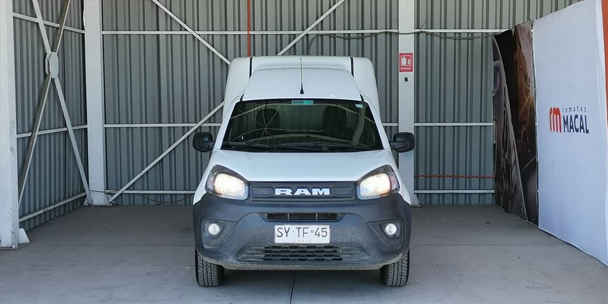 RAM VAN 700 RAPID 1.4 - Imagen 10
