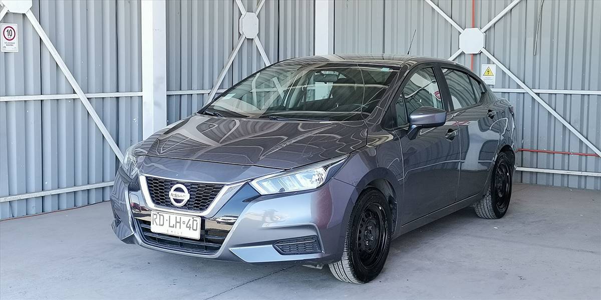 NISSAN VERSA MT 1.6 - Imagen 1