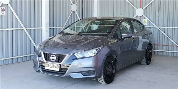 NISSAN VERSA MT 1.6 - Imagen 3