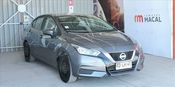 NISSAN VERSA MT 1.6 - Imagen 5