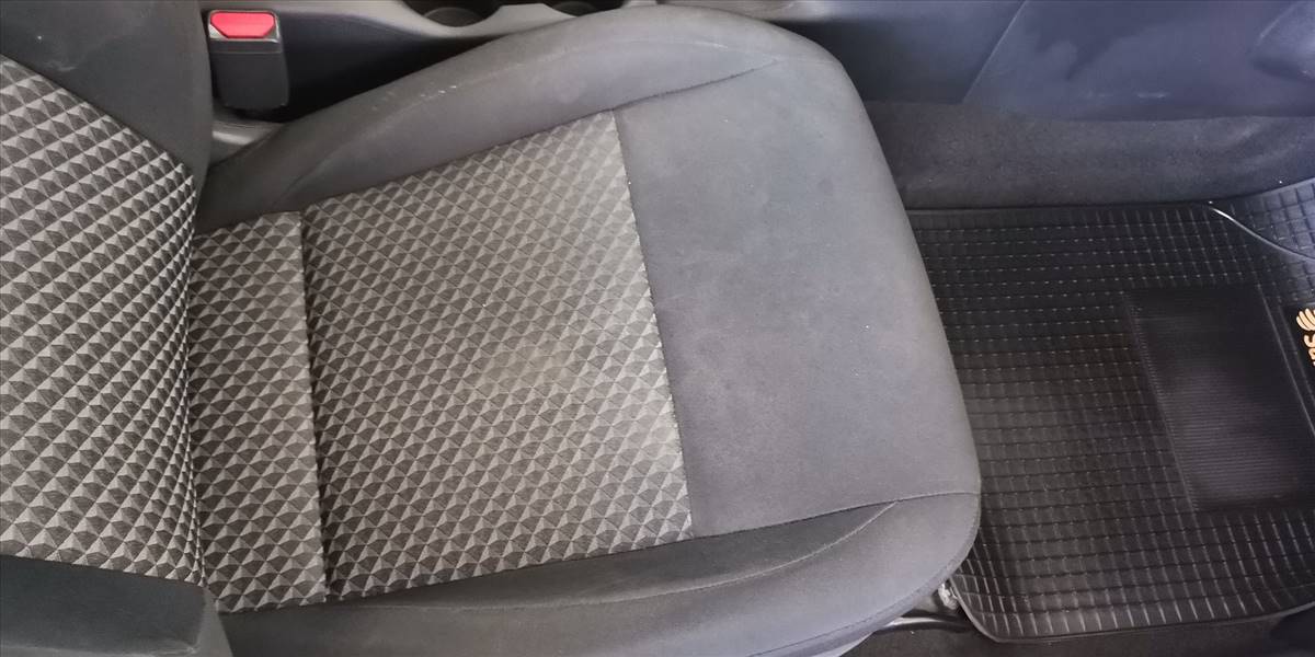 NISSAN VERSA MT 1.6 - Imagen 39