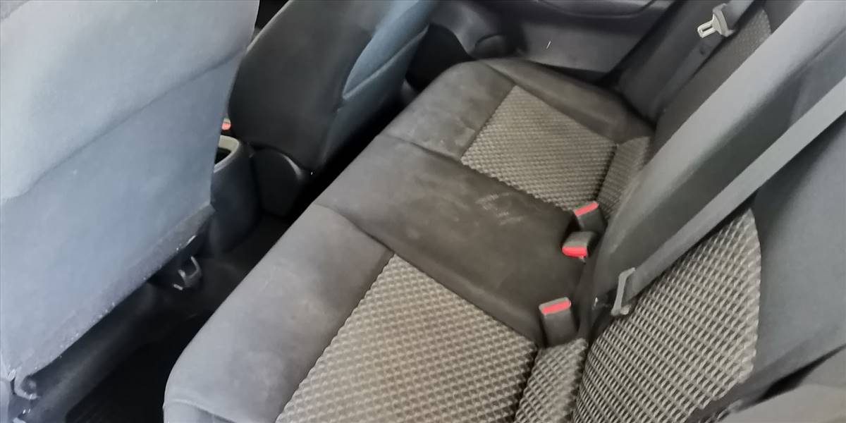 NISSAN VERSA MT 1.6 - Imagen 40