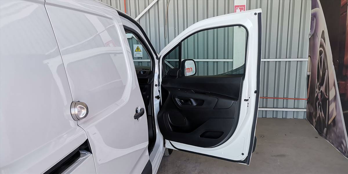 OPEL COMBO 1.6 - Imagen 28