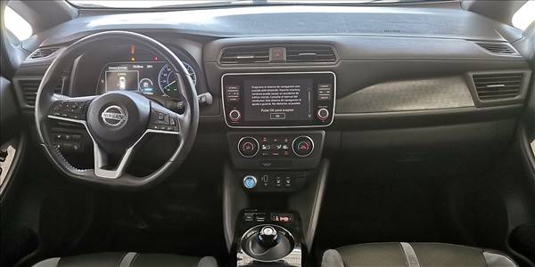 NISSAN LEAF AUT - Imagen 8
