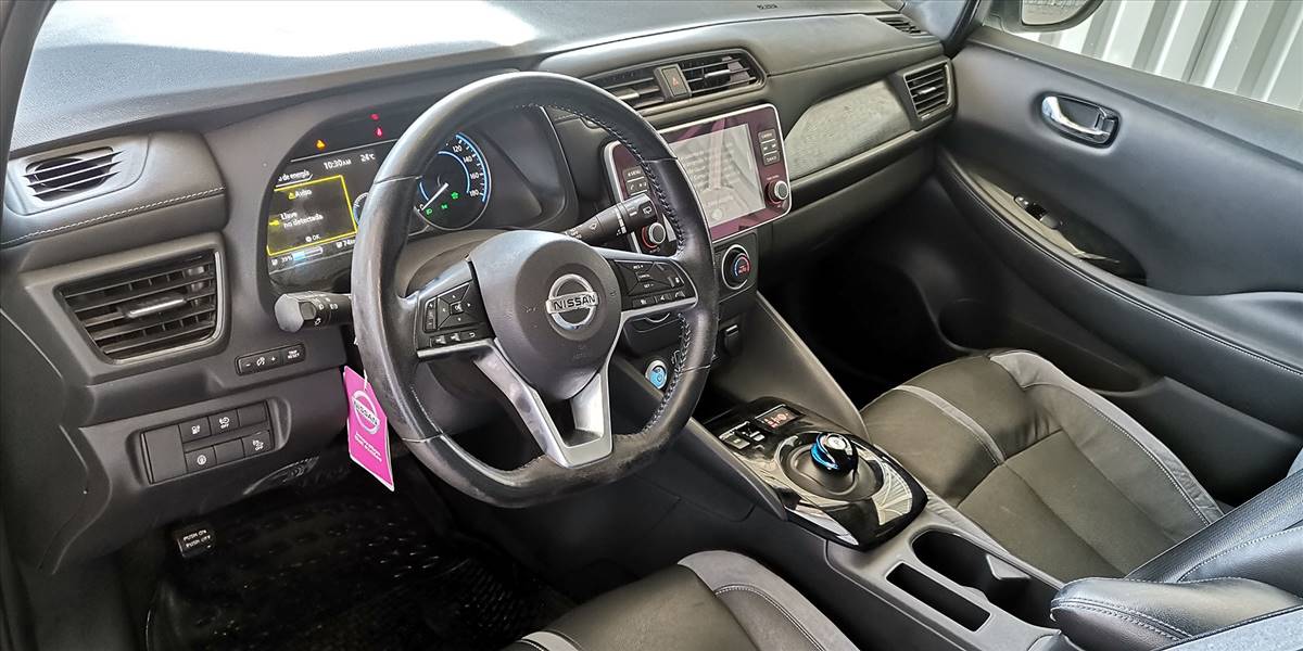 NISSAN LEAF AUT - Imagen 21