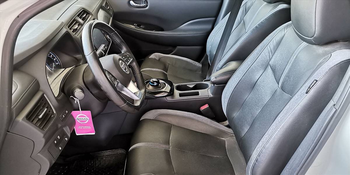 NISSAN LEAF AUT - Imagen 25