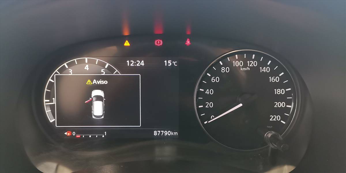 NISSAN KICKS MT 1.6 - Imagen 29