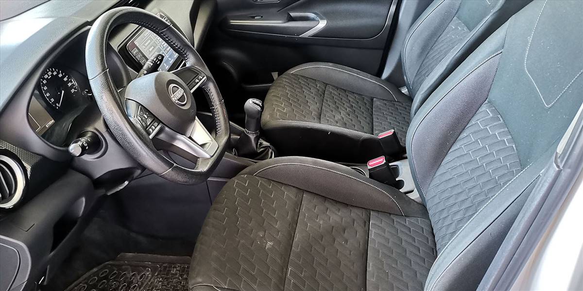 NISSAN KICKS MT 1.6 - Imagen 30